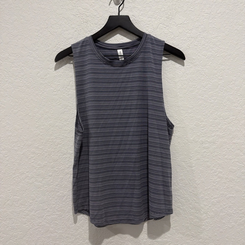 Athleta Striped Tank Workout Hike Camp Outdoors Dusty Blue Purple Size Medium